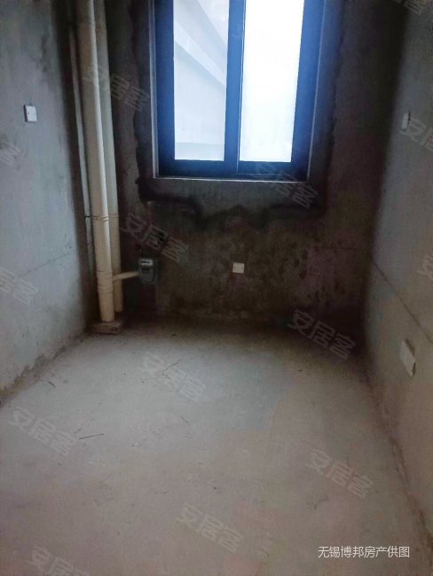 急售爱家名邸低于市场价20万超大楼间距看房方便