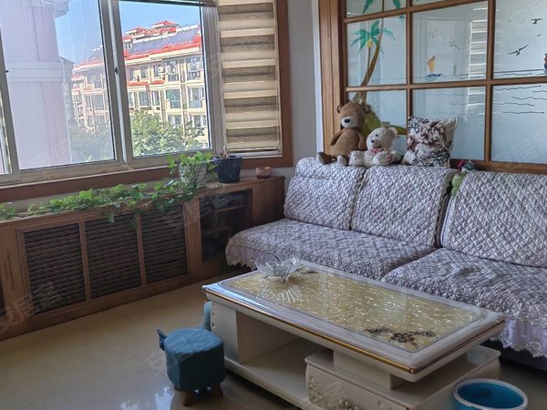 青岛平度市政府世纪花园(平度)世纪花园精装3室月租1000元出租房源