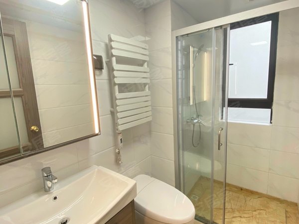 武汉江夏东湖高新光谷学府可短租月付 联影医疗 生物医药园 药明康德