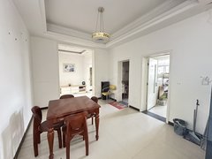 商丘睢阳帝和广场商字旁 卫健委家属院 四室出租 南北通透 随时看房出租房源真实图片