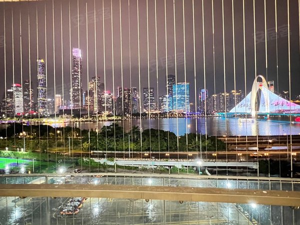 眺望广州繁华夜景 视野开阔保养新净 珠江帝景苑出租房源真实图片