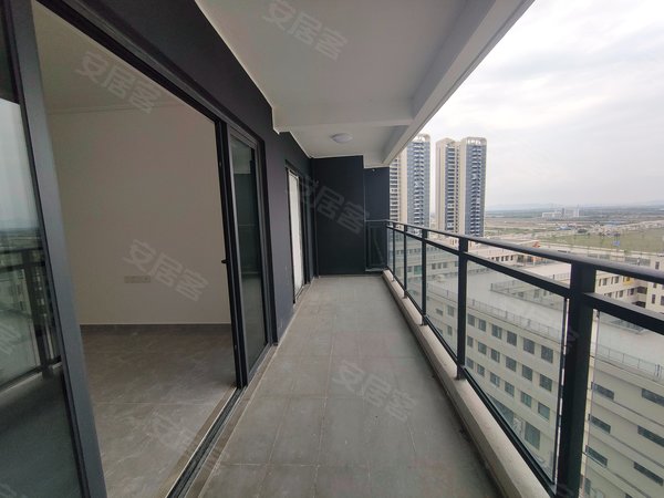 珠海高栏港区平沙方圆月岛首府方圆月岛首府 5室2厅2卫  电梯房 精