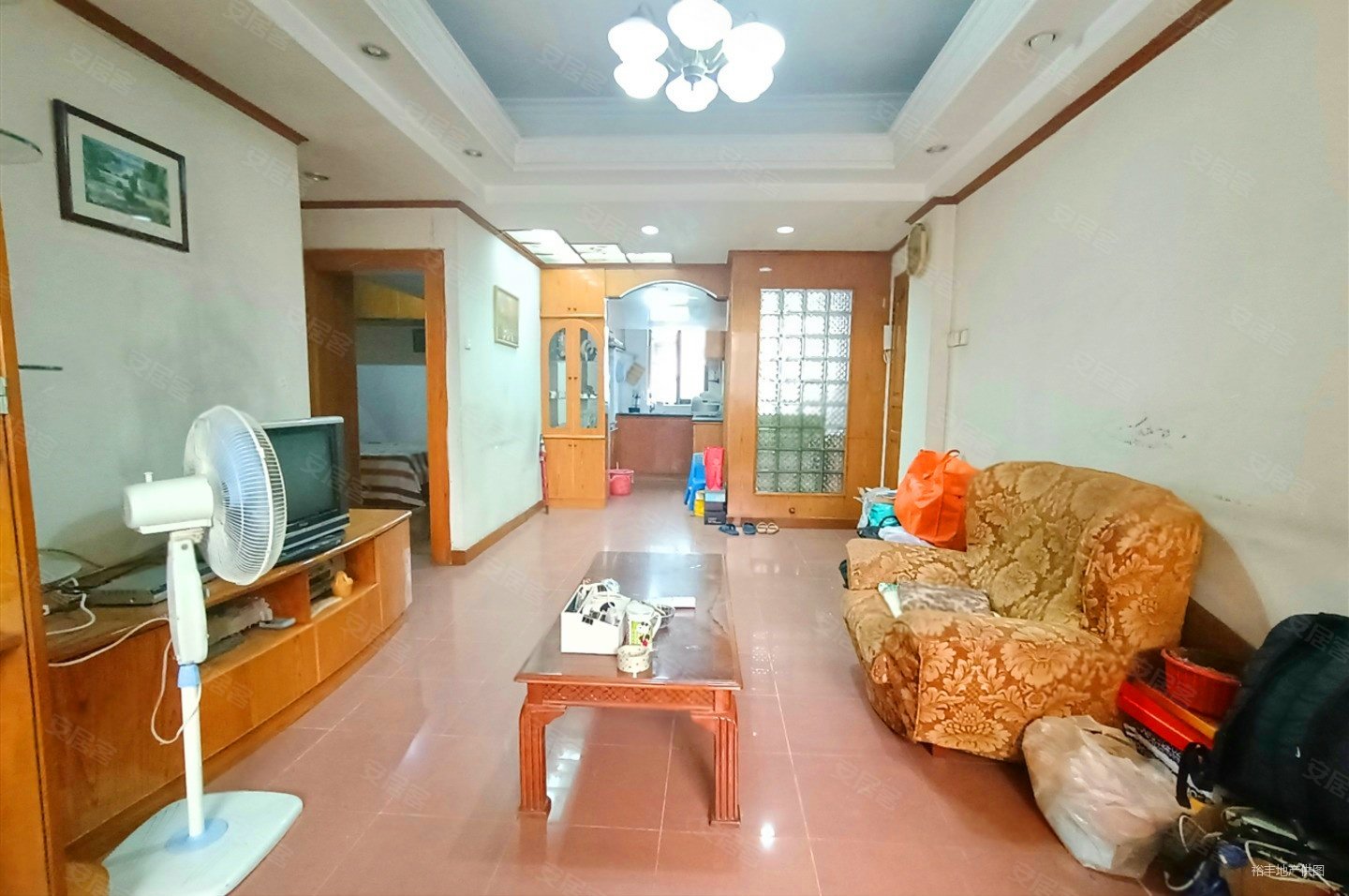 2 房 60 方,大沙头三马路大院二手房,235万,2室1厅,1卫,60平米-广州