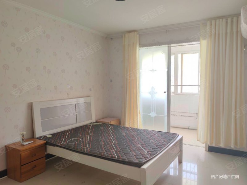 福成花园!直降拾六万!多层精装三室!飞机户型!证齐!