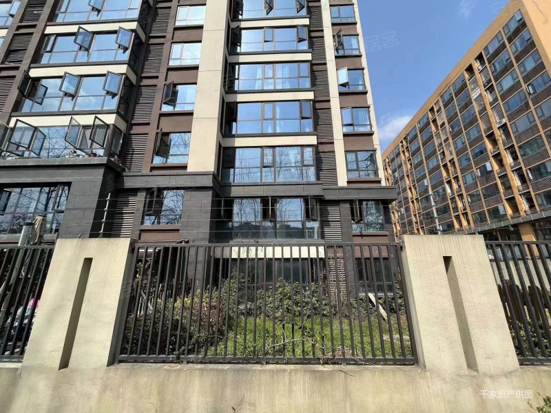 现(八十四)个带走电梯洋房 楼下双流万达,成都中旅名门府二手房,138万