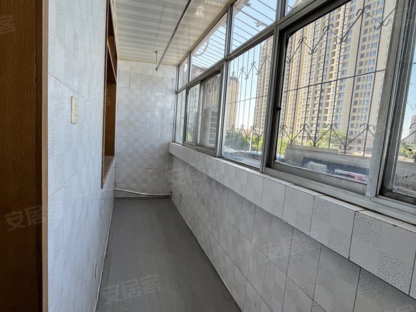 可月付南开红旗路长虹公园地铁站太古公寓天津人民医院长虹公园