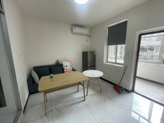 广元利州利州城区南河南鹰旁,精装一室一厅,干净整洁,拎包入住,当天可入住!出租房源真实图片