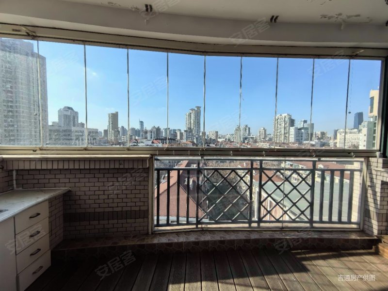 近医院 近地铁 满五 购物方便 大两房 交通便利 房东急置换,香榭苑