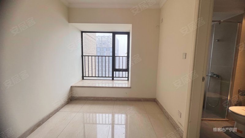 时代倾城(一期)3室2厅2卫116.97㎡南北85.8万