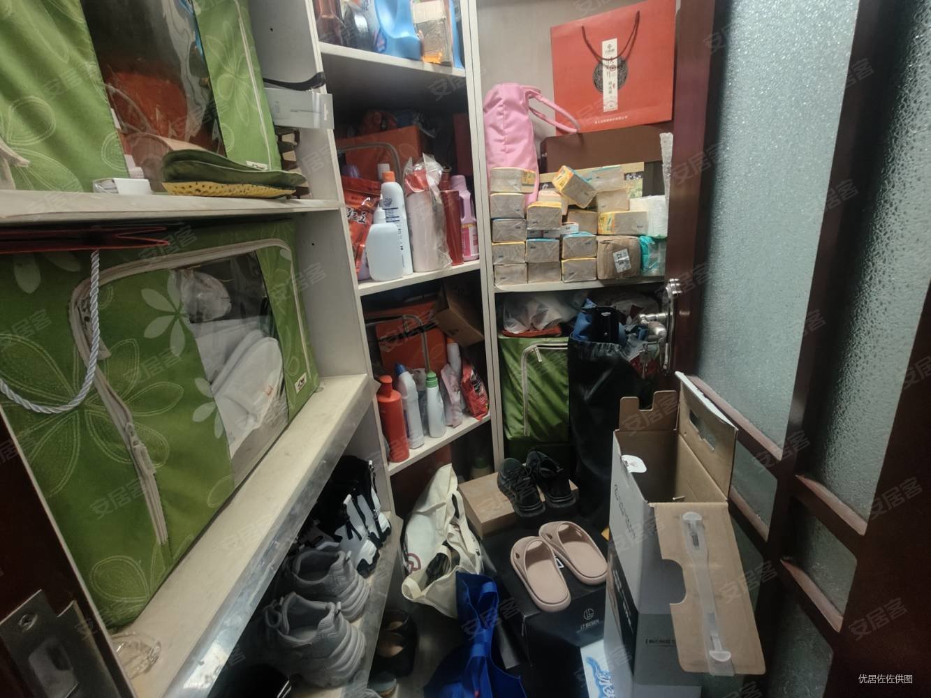 能源国际住宅小区3室2厅2卫150㎡南北147万