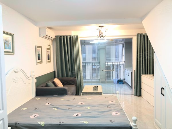 重庆北碚蔡家旭辉紫都无中介 蔡家向家岗轻轨站旭辉精装公寓  拎包