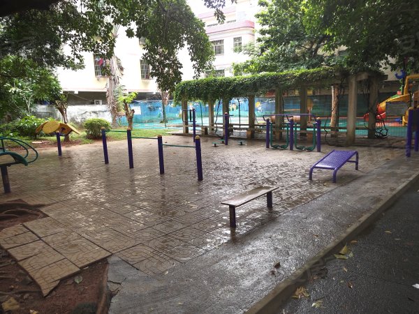 金湾花园优点,不足,海口金湾花园怎么样,金湾花园周边房产中介经纪人