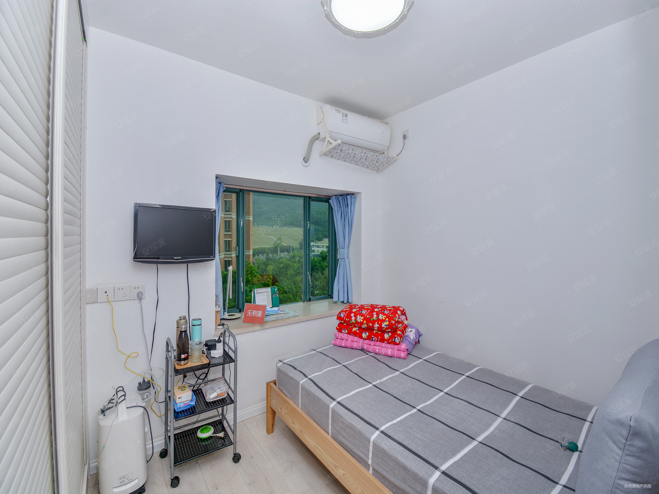 梅林一村13区住宅 刚需 环境优美 装修好 出行方便