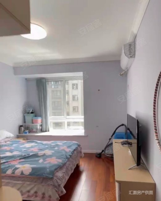 保真 万达旁 三房 景观楼层 豪华装修 房东诚心出售,海皓馨园二手房