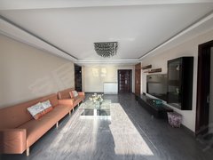 北京顺义顺义城区裕龙三区3室2卫！电梯21层！观景！精装！家具家电齐全！诚租出租房源真实图片