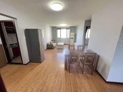 北京丰台丽泽桥丰台十二中 西局地铁口 丽泽景园 三居室两个卫生间 随时看房出租房源真实图片