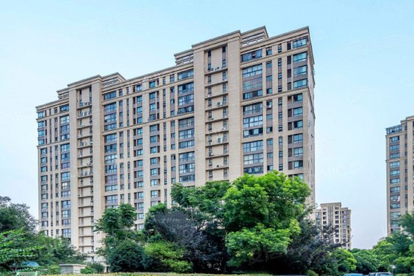 好不好_中介房产经纪人:王汤英对保利林语溪(公寓住宅)的评价-上海