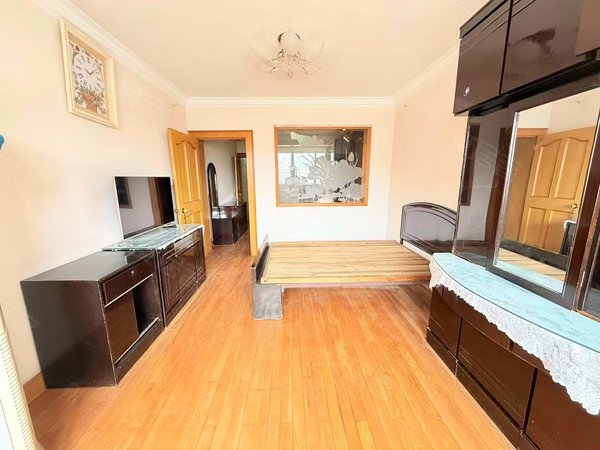 上海闵行莘庄南广场高兴花园一街坊高兴花园一街坊