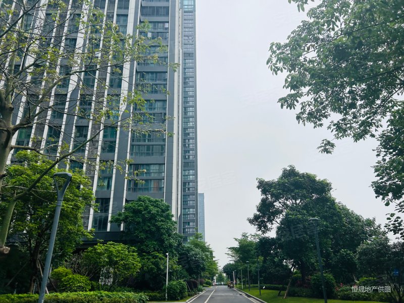 云谷复式公寓出租,拎包入住,民用水电