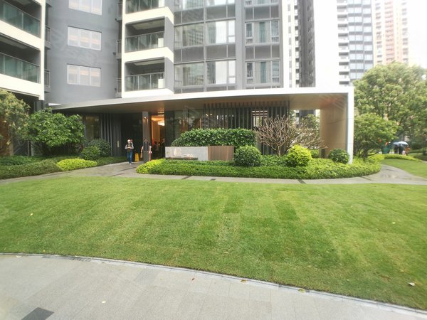 深圳龙岗宝龙中海阳光橡树园近地铁e出口 中海阳光像树园全新3房 高