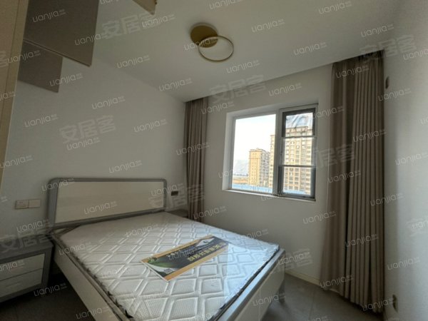 凉山西昌长宁小区正黄金色学府西部怀远附近，精装套三，家具家电齐全，领包入住出租房源真实图片