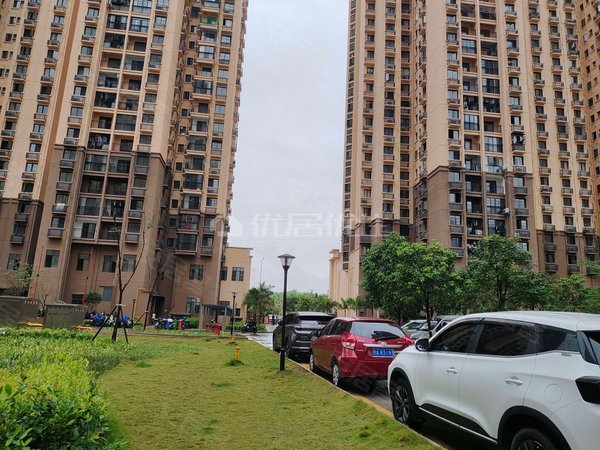 南宁兴宁区政府威宁世纪花城兴宁区 玉蟾路 威宁世纪城 3房 可办公