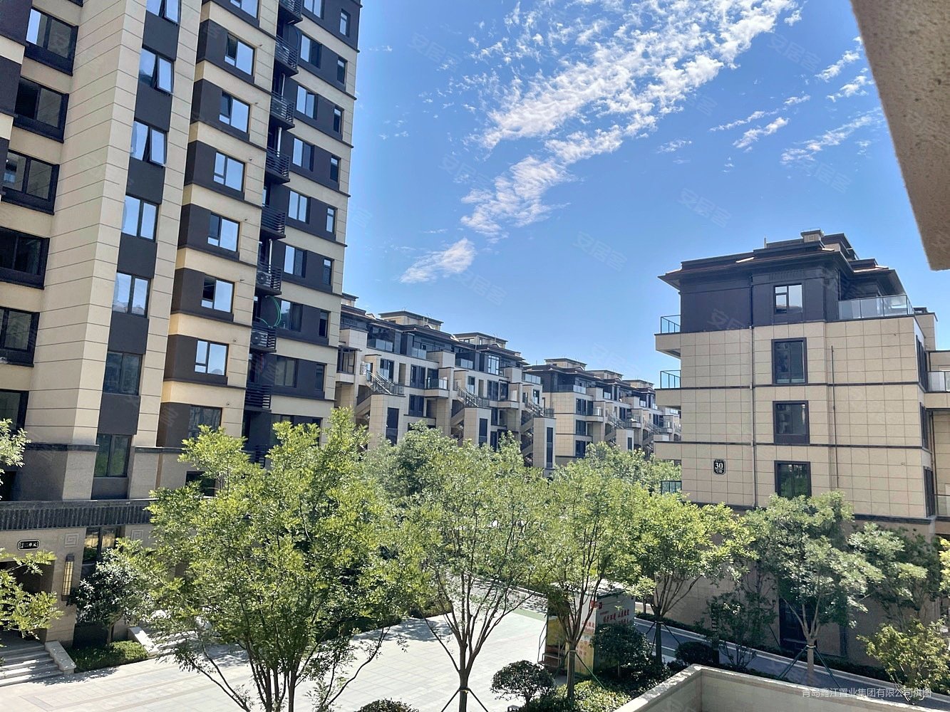 鑫江瑞府3室2厅2卫125㎡南北219万