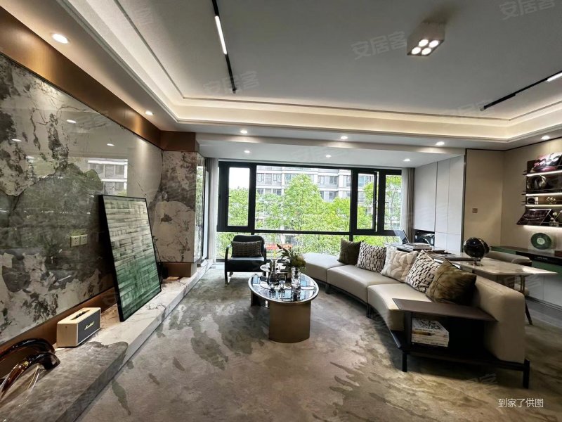 重庆房产网>重庆二手房>九龙坡二手房>盘龙二手房>洺悦国际湖光樾>800