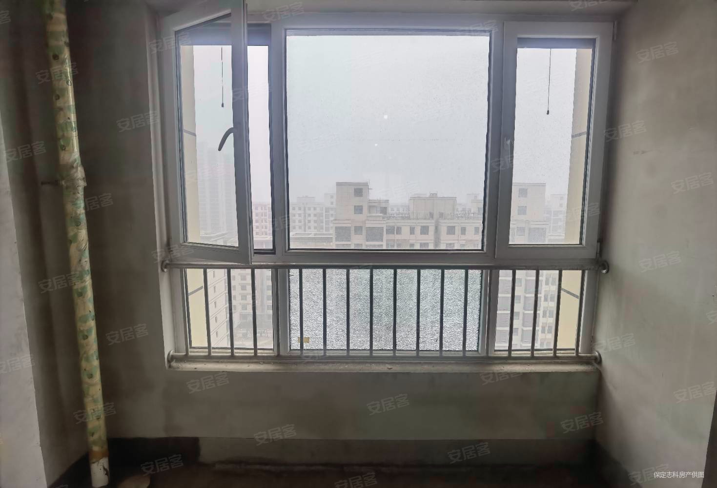 花郡玫瑰园3室2厅2卫121.57㎡南北108万