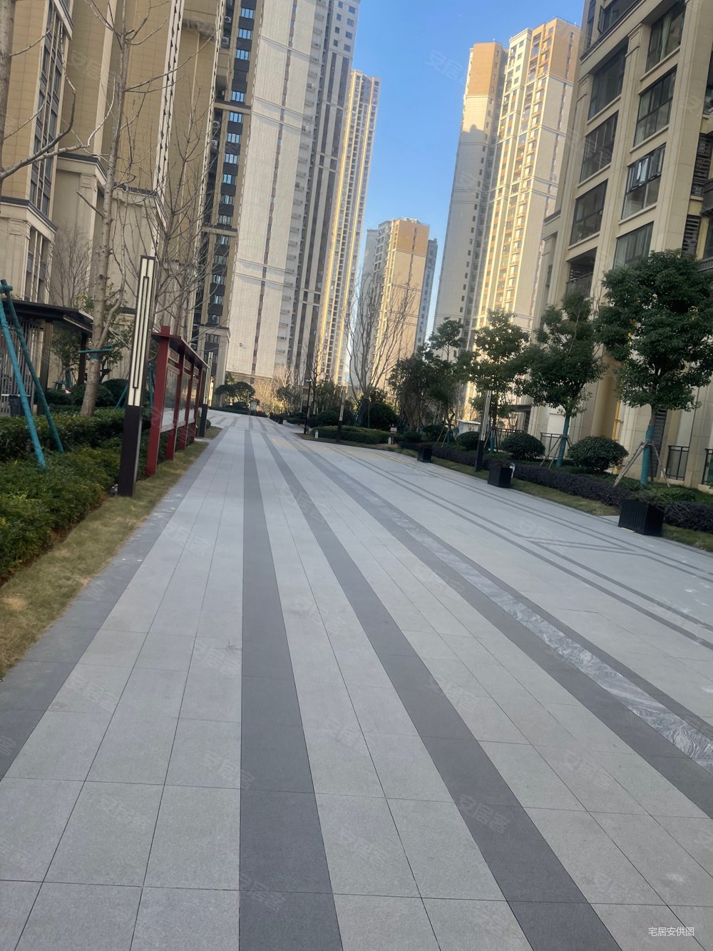 金科城三期全新毛坯三房南北通透约113平190万谈