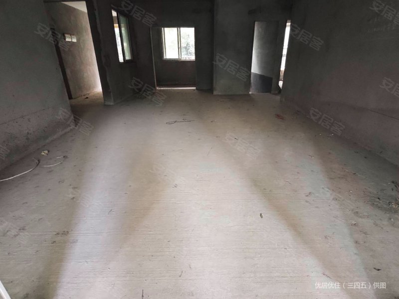 合川中学旁丽景水岸洋房2楼带花园带地下室包过户,丽景水岸二手房,105