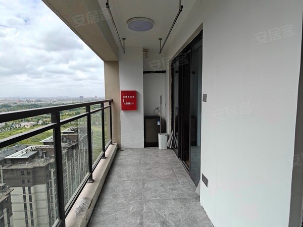 宁波慈溪慈溪市区爱琴海国际广场天铂佳苑 便宜4室 品质洋房小区 楼层