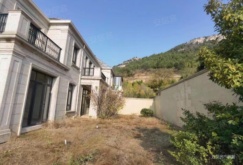 海尔绿城玺园270平双拼别墅,地 两层送400平院子,毛坯房,海尔绿城全运