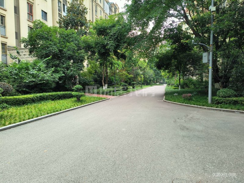 重庆房产网>重庆二手房>合川二手房>合川宝龙城市广场二手房>北城华府