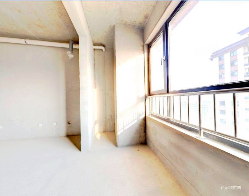 次新小区 医疗配套成熟 高楼层采光充足 南北通透 正规商品房,华安