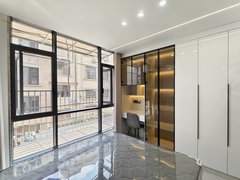 金华东阳东阳江北总部中心附近 落地窗带投影的一室一厅 配套齐全出租房源真实图片