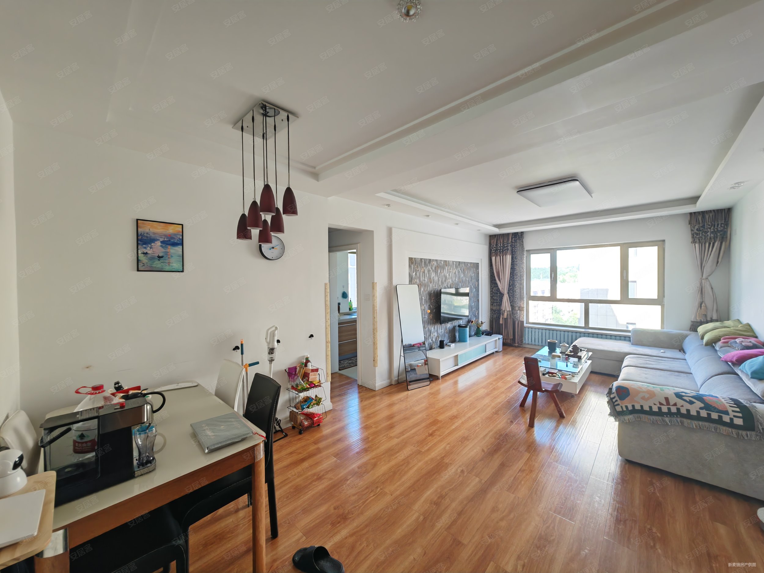 上东城小区3室1厅2卫108.6㎡南北69万