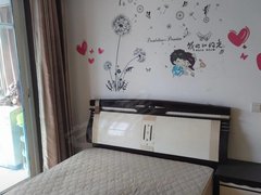 镇江镇江新区大港新区三台空调两房紧邻中小学停车免费看房方便长租800周边商圈成熟出租房源真实图片