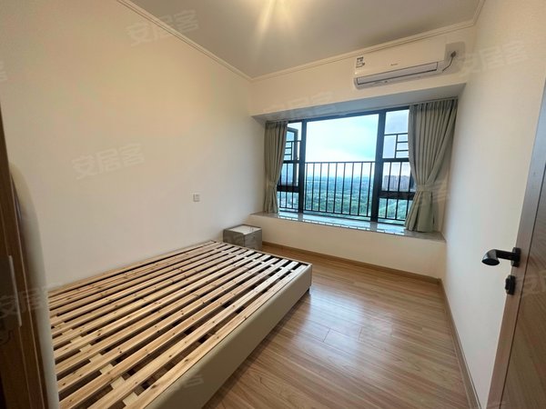 广州增城石滩碧桂园星禧碧桂园星禧 3室2厅2卫 全新配置家私家电 拧包