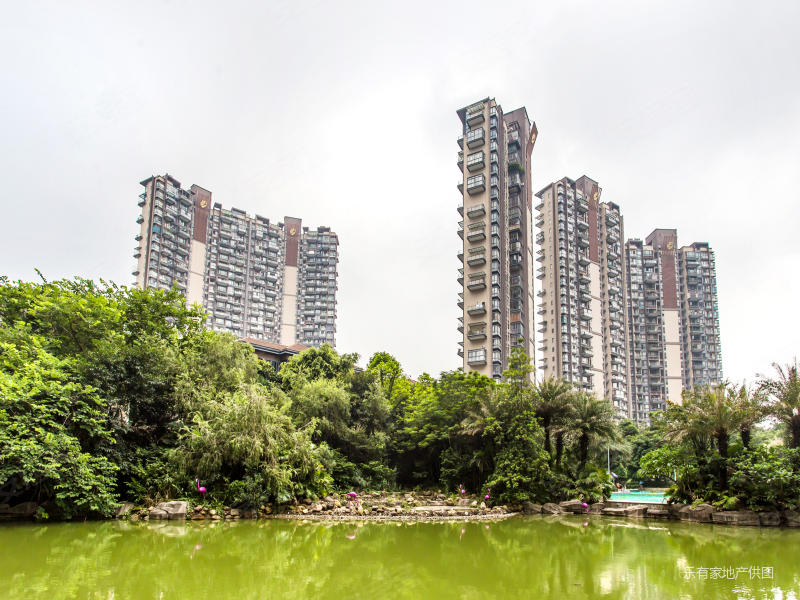 溪山美地园 有电梯 商圈成熟 精装可拎包入住 楼层好