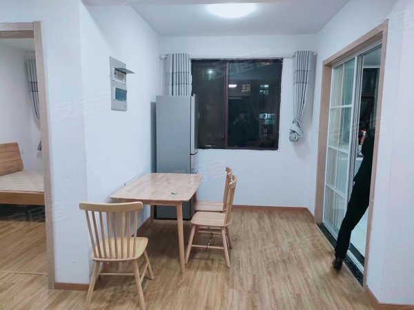 苏州吴中长桥石湖景苑三期豪装两室两厅地铁四号线二号线出租房源真实