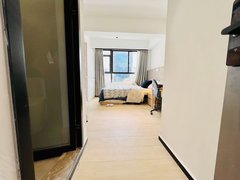 深圳南山南头桃园地铁0距离 精装民水电一居室带阳台 拒绝短租一两个月出租房源真实图片