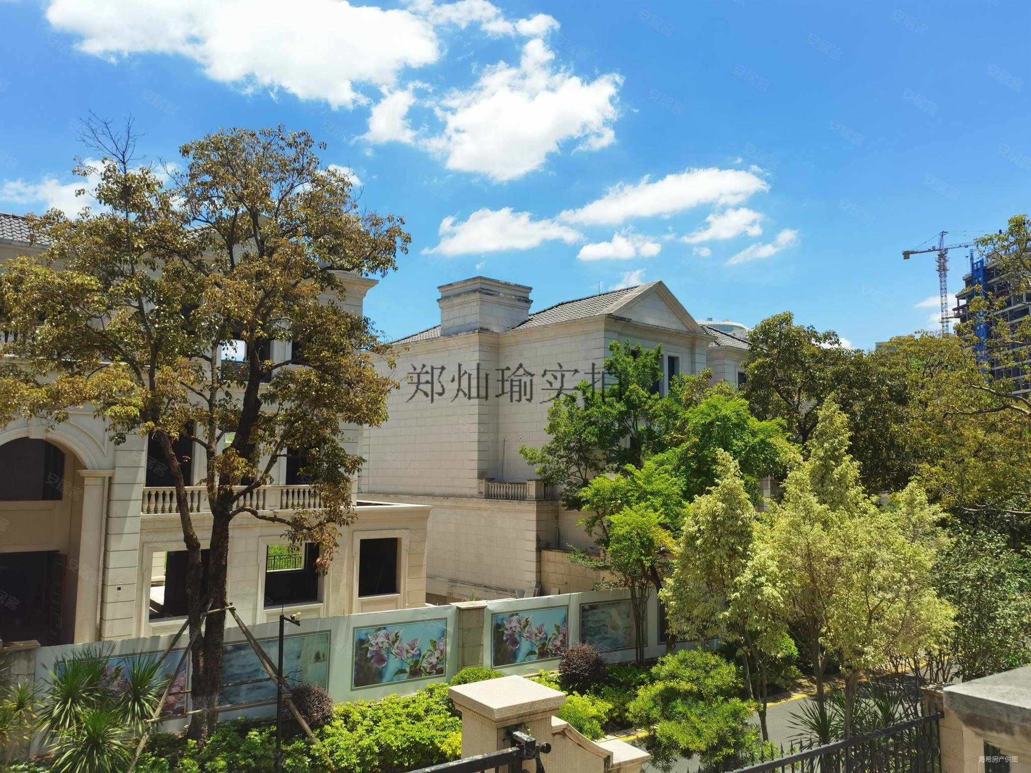 五缘湾看湾景独栋建发央墅带大泳池花园600平6车位