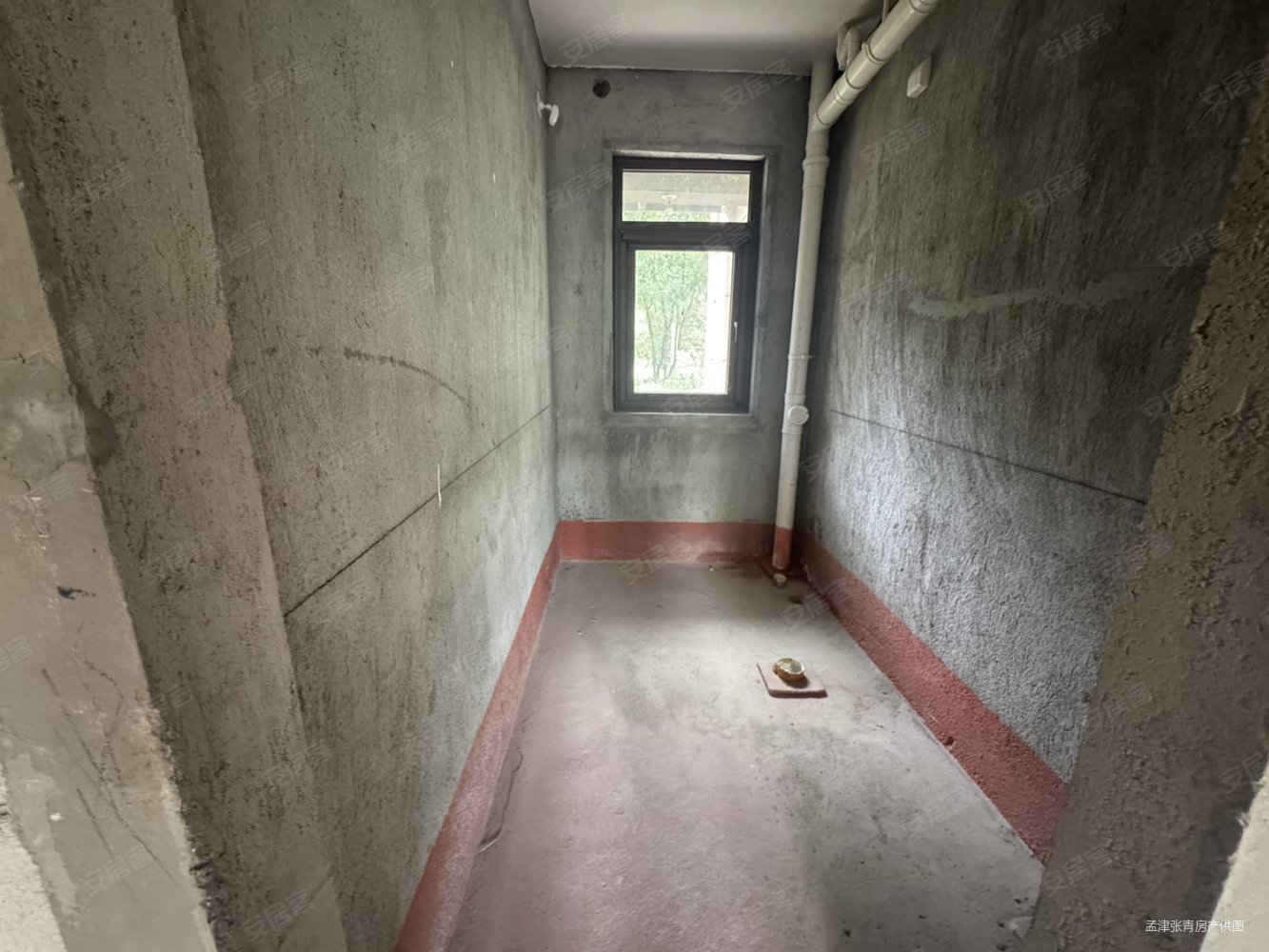 东方今典东方府6室3厅3卫144.53㎡南北120万