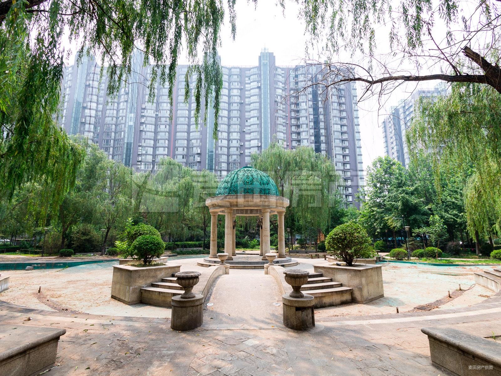 南北通透两居室精装修地铁7号线东城区华城滨河世家