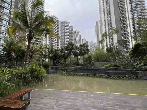 【多图】华发峰景湾,湾仔租房,华发峰景湾 2室2厅1卫 3300.