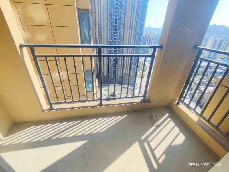 不靠高架 清水毛坯,荣盛花语城二手房,94万,4室2厅,2卫,128平米-长沙