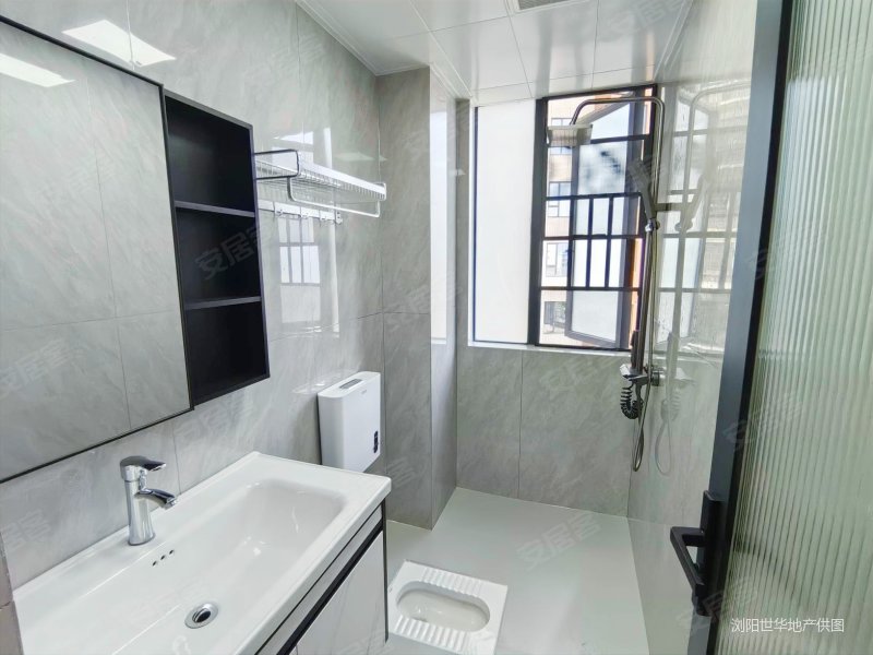 太悦城商圈阳光城二期电梯全新精装神户型