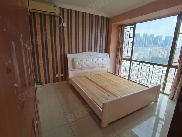 【多图】警备区龙华公寓,龙华租房,花园小区龙华公寓急租精装大两房