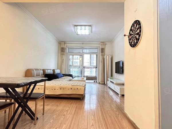 青岛李沧重庆路蓝山湾一期整租 蓝山湾一期 精装套三 家电齐全 金水路